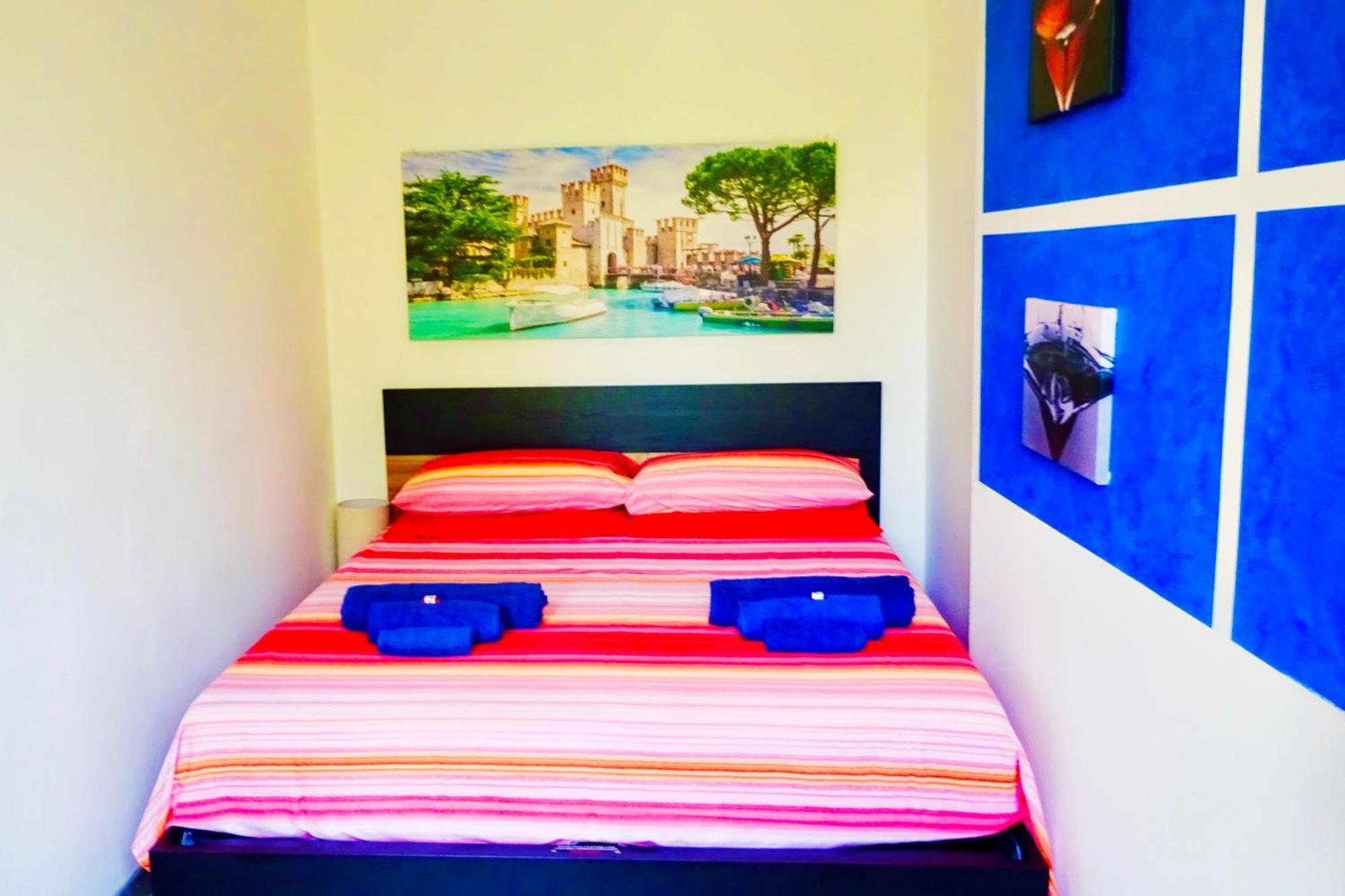 The Riva Apartment Сирмионе Екстериор снимка